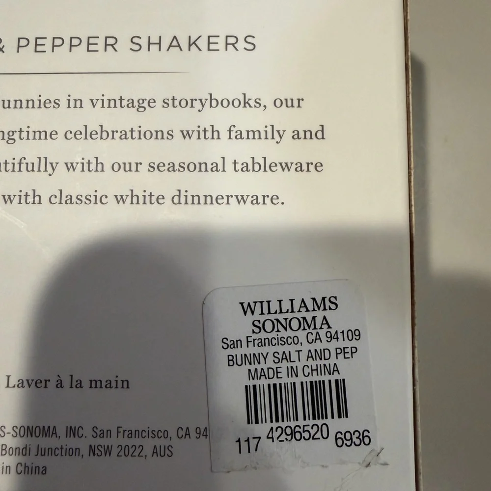 Williams Sonoma Bunny Salt & Pepper Shakers - White